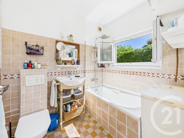 Maison &agrave; vendre - 4 pi&egrave;ces - 116,11 m2 - La Valette Du Var - 83 - PROVENCE-ALPES-COTE-D-AZUR