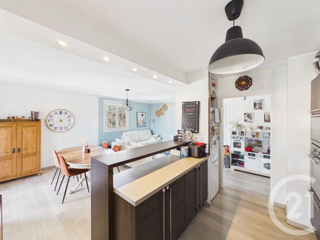 Appartement F3 &agrave; vendre - 3 pi&egrave;ces - 72,84 m2 - La Valette Du Var - 83 - PROVENCE-ALPES-COTE-D-AZUR