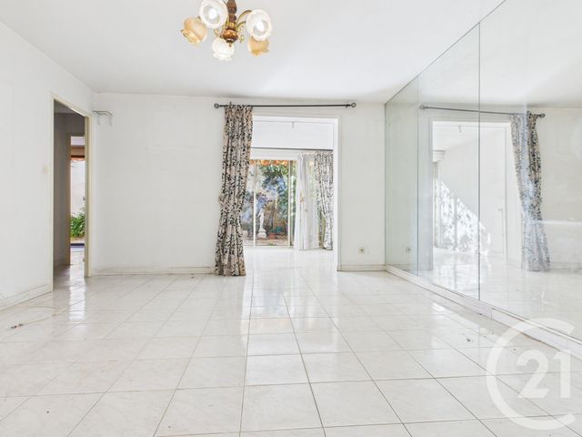 Appartement F3 bis à vendre - 4 pièces - 60,53 m2 - La Valette Du Var - 83 - PROVENCE-ALPES-COTE-D-AZUR