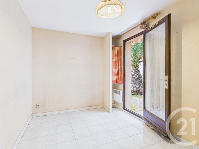 Appartement F3 bis à vendre - 4 pièces - 60,53 m2 - La Valette Du Var - 83 - PROVENCE-ALPES-COTE-D-AZUR