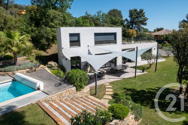 Maison à vendre - 6 pièces - 190,03 m2 - La Farlede - 83 - PROVENCE-ALPES-COTE-D-AZUR