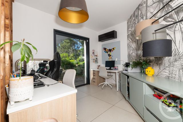 Maison à vendre - 6 pièces - 190,03 m2 - La Farlede - 83 - PROVENCE-ALPES-COTE-D-AZUR