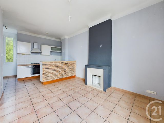 Appartement T3 à vendre - 3 pièces - 65,64 m2 - Toulon - 83 - PROVENCE-ALPES-COTE-D-AZUR