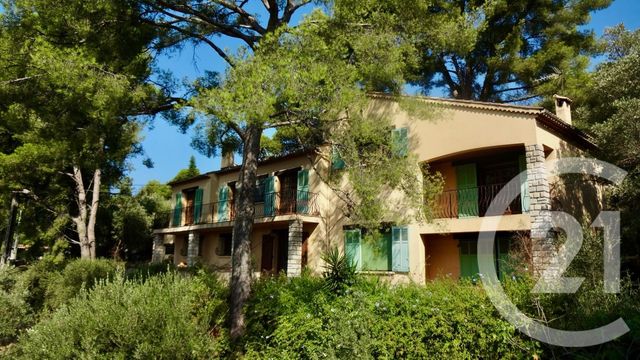 Maison à vendre - 7 pièces - 195 m2 - La Valette Du Var - 83 - PROVENCE-ALPES-COTE-D-AZUR