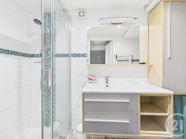 Maison &agrave; vendre - 6 pi&egrave;ces - 181,10 m2 - La Valette Du Var - 83 - PROVENCE-ALPES-COTE-D-AZUR