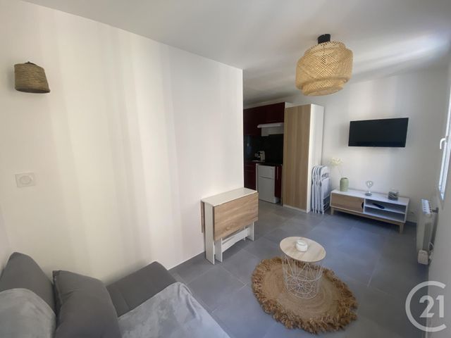 Appartement Studio à louer - 1 pièce - 16,30 m2 - Toulon - 83 - PROVENCE-ALPES-COTE-D-AZUR