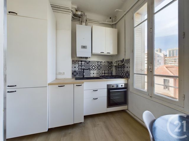 Appartement T3 à vendre - 3 pièces - 51,68 m2 - Toulon - 83 - PROVENCE-ALPES-COTE-D-AZUR