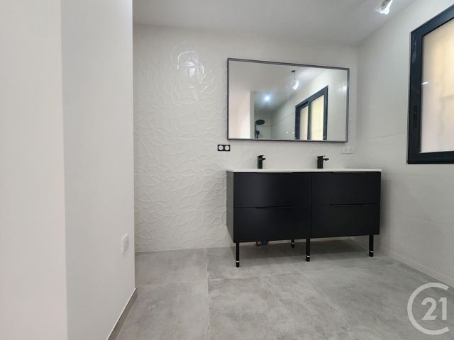 Maison &agrave; vendre - 7 pi&egrave;ces - 171,65 m2 - La Valette Du Var - 83 - PROVENCE-ALPES-COTE-D-AZUR