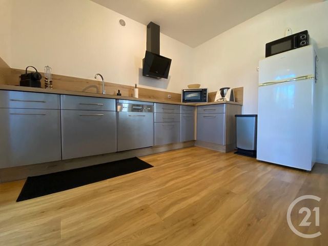 Appartement T3 à vendre - 3 pièces - 65,63 m2 - La Valette Du Var - 83 - PROVENCE-ALPES-COTE-D-AZUR