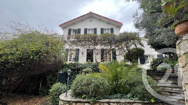 Maison &agrave; vendre - 11 pi&egrave;ces - 313,62 m2 - La Valette Du Var - 83 - PROVENCE-ALPES-COTE-D-AZUR