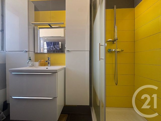 Appartement T4 à vendre - 4 pièces - 73,92 m2 - Toulon - 83 - PROVENCE-ALPES-COTE-D-AZUR