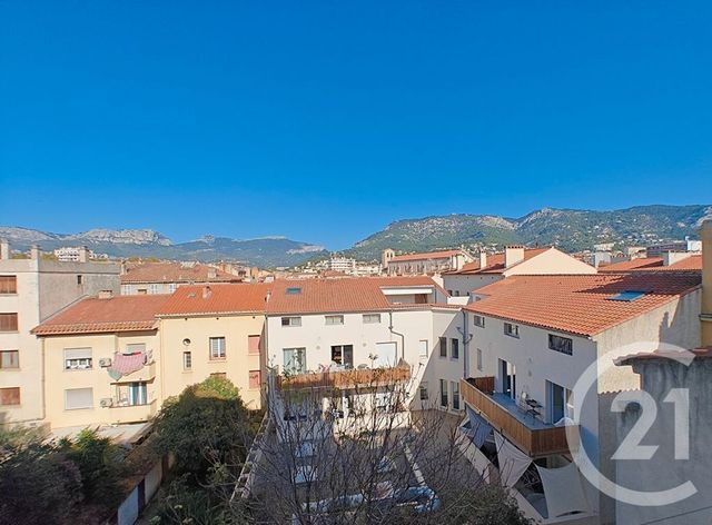 Appartement T4 à vendre - 4 pièces - 73,92 m2 - Toulon - 83 - PROVENCE-ALPES-COTE-D-AZUR