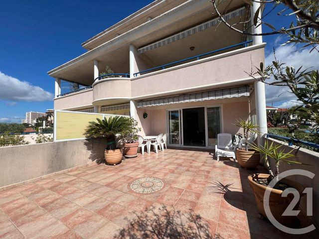 Appartement F3 à louer - 3 pièces - 78,55 m2 - Toulon - 83 - PROVENCE-ALPES-COTE-D-AZUR