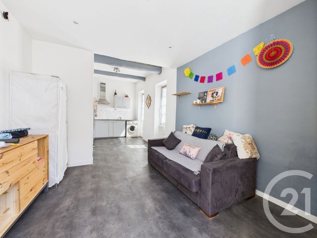 Appartement Studio à vendre - 1 pièce - 28,28 m2 - Cuers - 83 - PROVENCE-ALPES-COTE-D-AZUR