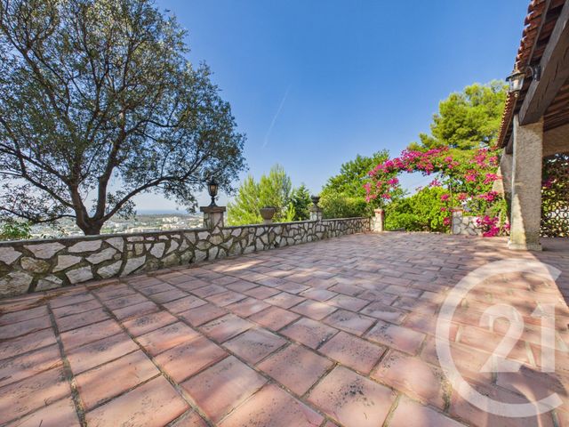 Maison &agrave; vendre - 6 pi&egrave;ces - 152,08 m2 - La Valette Du Var - 83 - PROVENCE-ALPES-COTE-D-AZUR