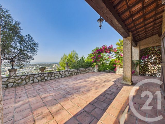 Maison &agrave; vendre - 6 pi&egrave;ces - 152,08 m2 - La Valette Du Var - 83 - PROVENCE-ALPES-COTE-D-AZUR