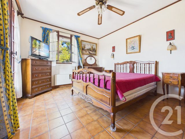 Maison &agrave; vendre - 6 pi&egrave;ces - 152,08 m2 - La Valette Du Var - 83 - PROVENCE-ALPES-COTE-D-AZUR