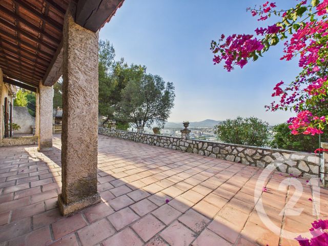 Maison &agrave; vendre - 6 pi&egrave;ces - 152,08 m2 - La Valette Du Var - 83 - PROVENCE-ALPES-COTE-D-AZUR