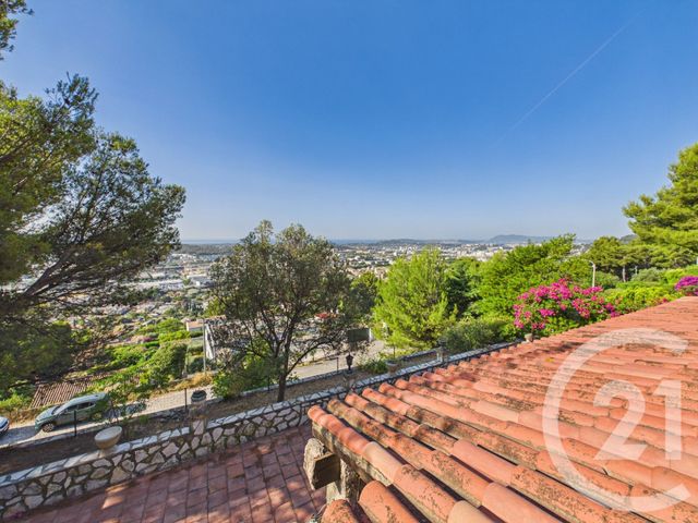 Maison &agrave; vendre - 6 pi&egrave;ces - 152,08 m2 - La Valette Du Var - 83 - PROVENCE-ALPES-COTE-D-AZUR