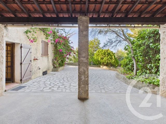 Maison &agrave; vendre - 6 pi&egrave;ces - 152,08 m2 - La Valette Du Var - 83 - PROVENCE-ALPES-COTE-D-AZUR