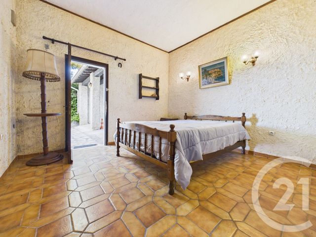 Maison &agrave; vendre - 6 pi&egrave;ces - 152,08 m2 - La Valette Du Var - 83 - PROVENCE-ALPES-COTE-D-AZUR