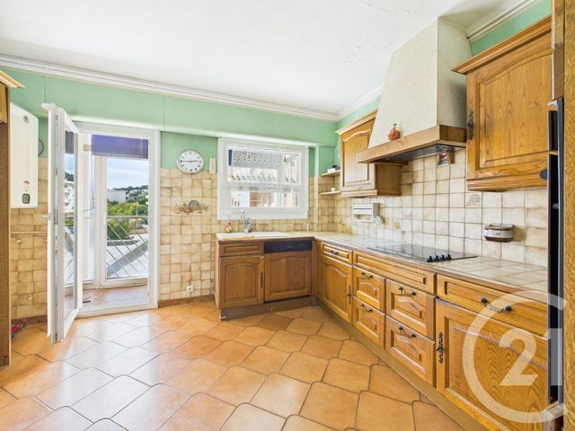 Appartement T4 à vendre - 4 pièces - 76,24 m2 - La Valette Du Var - 83 - PROVENCE-ALPES-COTE-D-AZUR