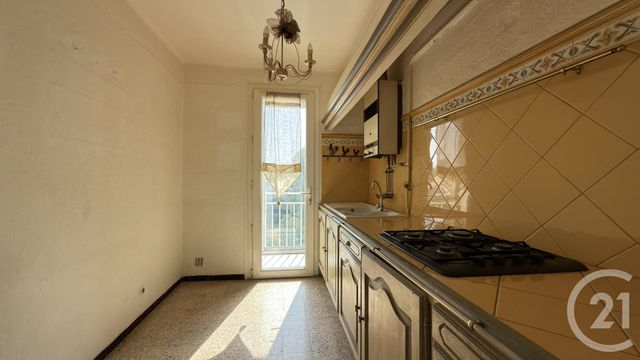 Appartement T3 &agrave; vendre - 3 pi&egrave;ces - 55,91 m2 - La Valette Du Var - 83 - PROVENCE-ALPES-COTE-D-AZUR