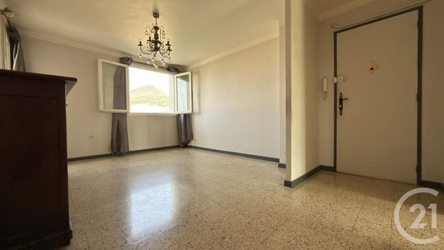 Appartement T3 &agrave; vendre - 3 pi&egrave;ces - 55,91 m2 - La Valette Du Var - 83 - PROVENCE-ALPES-COTE-D-AZUR