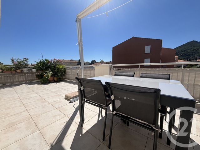 Appartement F4 à vendre - 4 pièces - 90,16 m2 - La Valette Du Var - 83 - PROVENCE-ALPES-COTE-D-AZUR