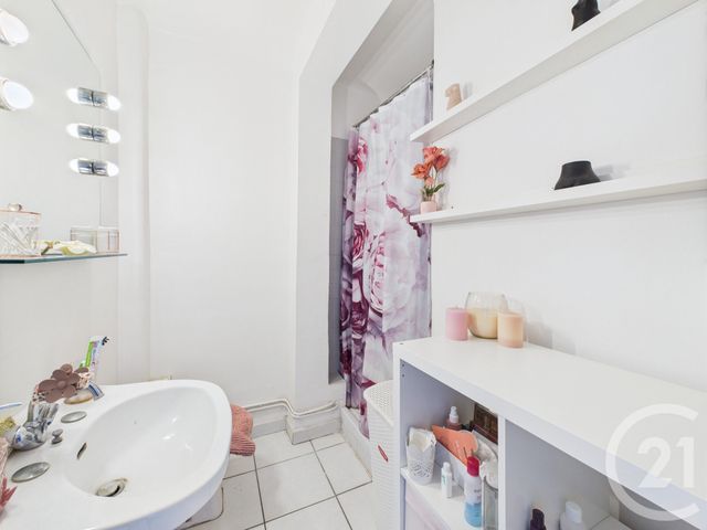Appartement T3 à vendre - 3 pièces - 53,94 m2 - Toulon - 83 - PROVENCE-ALPES-COTE-D-AZUR