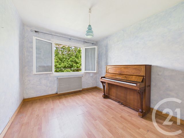 Maison &agrave; vendre - 5 pi&egrave;ces - 153,55 m2 - La Crau - 83 - PROVENCE-ALPES-COTE-D-AZUR