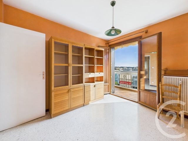 Appartement F5 &agrave; vendre - 5 pi&egrave;ces - 94,40 m2 - La Valette Du Var - 83 - PROVENCE-ALPES-COTE-D-AZUR