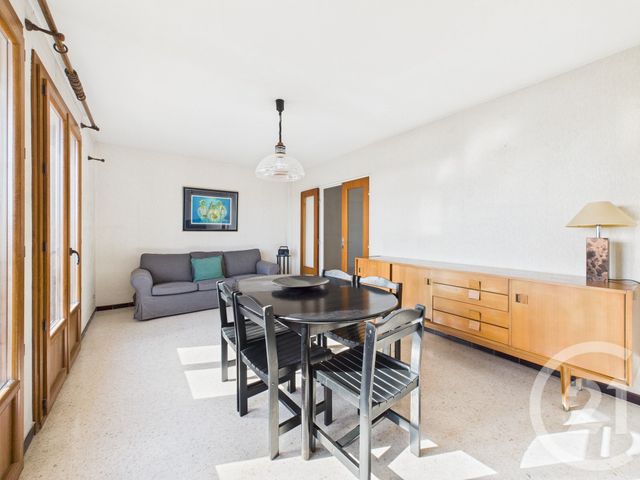 Appartement F5 &agrave; vendre - 5 pi&egrave;ces - 94,40 m2 - La Valette Du Var - 83 - PROVENCE-ALPES-COTE-D-AZUR