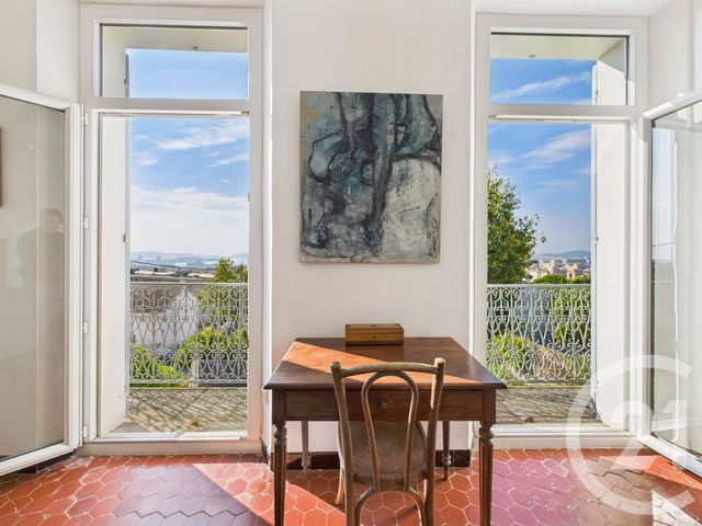 Maison à vendre - 8 pièces - 99,13 m2 - Toulon - 83 - PROVENCE-ALPES-COTE-D-AZUR