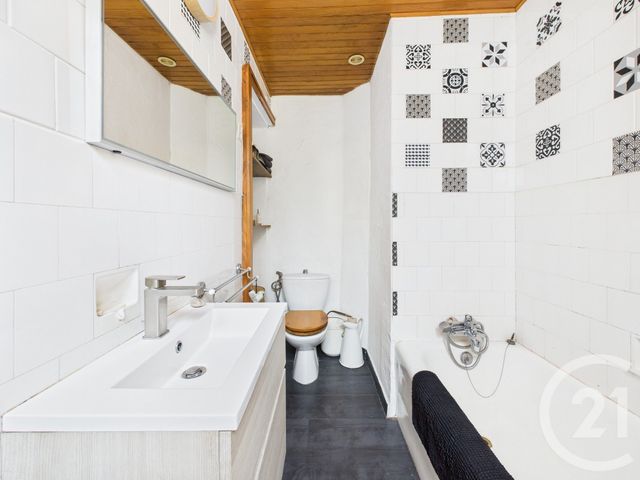 Maison à vendre - 8 pièces - 99,13 m2 - Toulon - 83 - PROVENCE-ALPES-COTE-D-AZUR