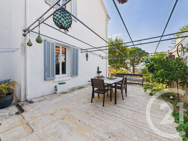 Maison à vendre - 8 pièces - 99,13 m2 - Toulon - 83 - PROVENCE-ALPES-COTE-D-AZUR