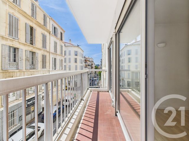 Appartement T4 à vendre - 4 pièces - 89,62 m2 - Toulon - 83 - PROVENCE-ALPES-COTE-D-AZUR