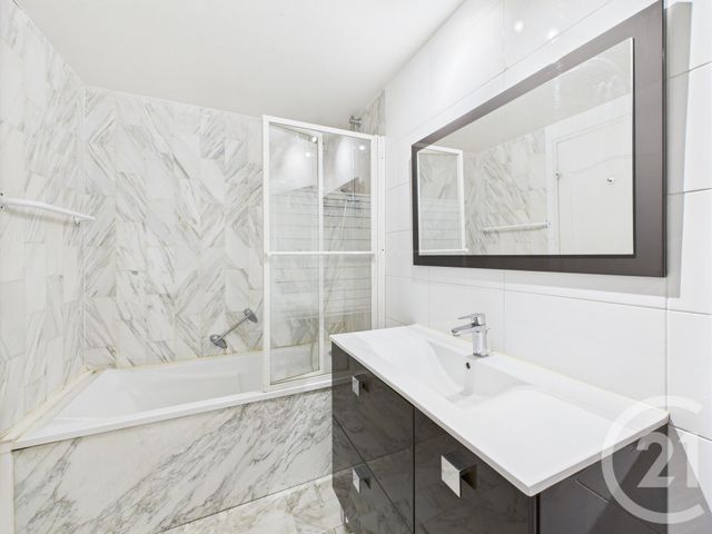 Appartement T4 à vendre - 4 pièces - 89,62 m2 - Toulon - 83 - PROVENCE-ALPES-COTE-D-AZUR