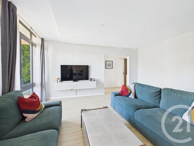 Appartement F3 à vendre - 3 pièces - 68,94 m2 - La Valette Du Var - 83 - PROVENCE-ALPES-COTE-D-AZUR