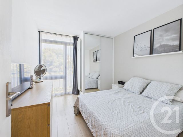 Appartement F3 à vendre - 3 pièces - 68,94 m2 - La Valette Du Var - 83 - PROVENCE-ALPES-COTE-D-AZUR