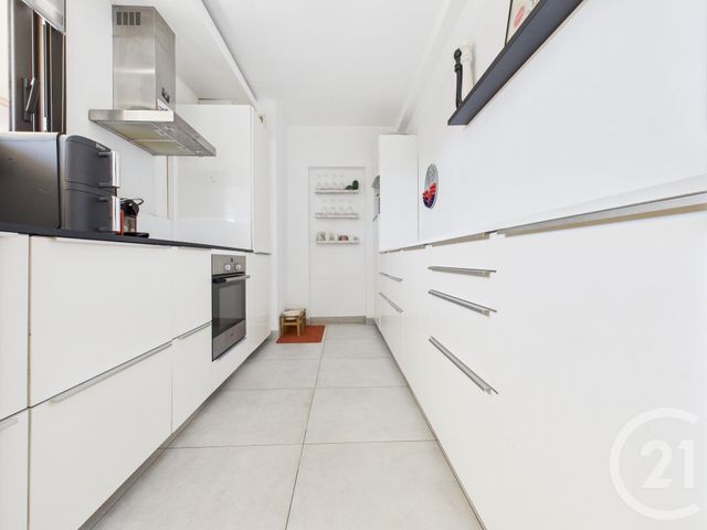 Appartement F3 à vendre - 3 pièces - 68,94 m2 - La Valette Du Var - 83 - PROVENCE-ALPES-COTE-D-AZUR