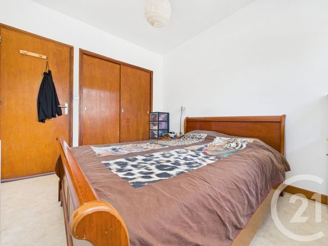 Appartement T3 à vendre - 3 pièces - 57 m2 - Toulon - 83 - PROVENCE-ALPES-COTE-D-AZUR