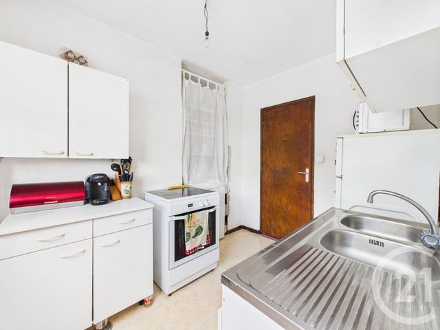 Appartement T3 à vendre - 3 pièces - 57 m2 - Toulon - 83 - PROVENCE-ALPES-COTE-D-AZUR