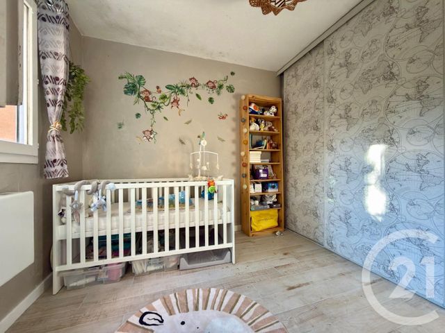 Appartement T2 à vendre - 2 pièces - 46,34 m2 - La Valette Du Var - 83 - PROVENCE-ALPES-COTE-D-AZUR