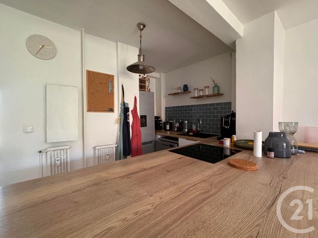 Appartement T3 à louer - 3 pièces - 51,53 m2 - Toulon - 83 - PROVENCE-ALPES-COTE-D-AZUR