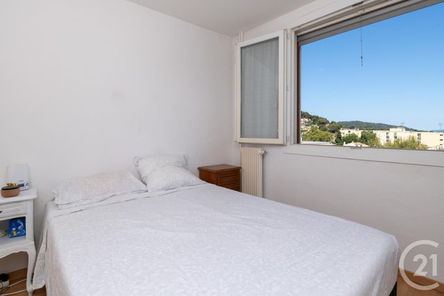 Appartement F3 &agrave; louer - 3 pi&egrave;ces - 58,78 m2 - La Valette Du Var - 83 - PROVENCE-ALPES-COTE-D-AZUR