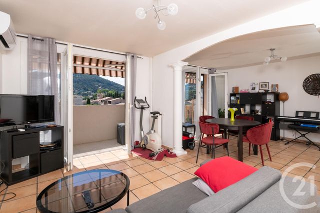Appartement F3 &agrave; louer - 3 pi&egrave;ces - 58,78 m2 - La Valette Du Var - 83 - PROVENCE-ALPES-COTE-D-AZUR