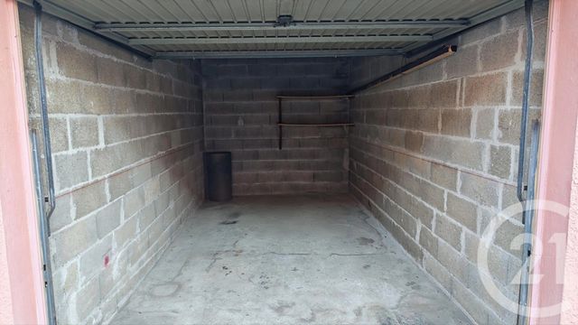 Parking &agrave; vendre - 13 m2 - La Valette Du Var - 83 - PROVENCE-ALPES-COTE-D-AZUR