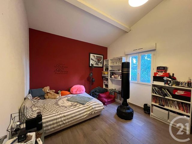 Maison &agrave; louer - 6 pi&egrave;ces - 128,88 m2 - La Valette Du Var - 83 - PROVENCE-ALPES-COTE-D-AZUR