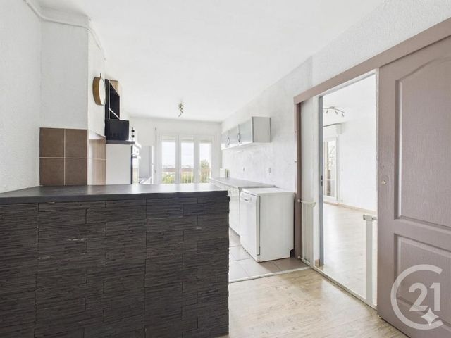 Appartement F3 &agrave; vendre - 3 pi&egrave;ces - 63,99 m2 - La Valette Du Var - 83 - PROVENCE-ALPES-COTE-D-AZUR
